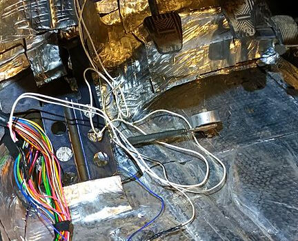 Синий ВАЗ Kalina, объемом двигателя 1.6 л и пробегом 233 тыс. км за 2100 $, фото 11 на Automoto.ua