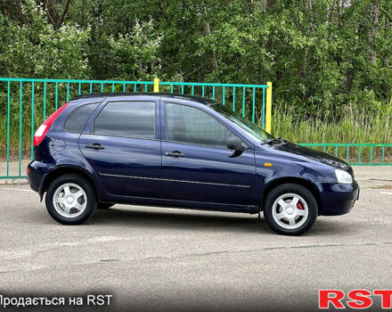 Синий ВАЗ Kalina, объемом двигателя 1.6 л и пробегом 111 тыс. км за 3200 $, фото 1 на Automoto.ua