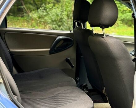 Синій ВАЗ Kalina, об'ємом двигуна 1.6 л та пробігом 270 тис. км за 1650 $, фото 7 на Automoto.ua