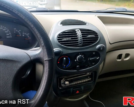 Синий ВАЗ Kalina, объемом двигателя 1.4 л и пробегом 197 тыс. км за 1200 $, фото 5 на Automoto.ua