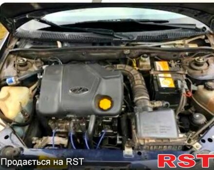 Синий ВАЗ Kalina, объемом двигателя 1.6 л и пробегом 140 тыс. км за 3100 $, фото 3 на Automoto.ua