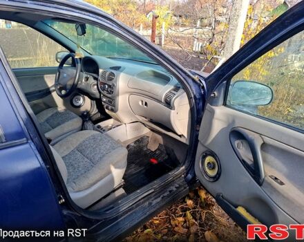 Синий ВАЗ Kalina, объемом двигателя 1.6 л и пробегом 200 тыс. км за 1300 $, фото 4 на Automoto.ua