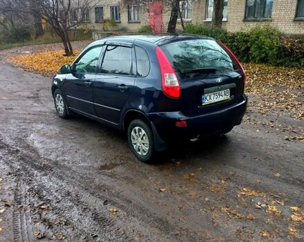 Синий ВАЗ Kalina, объемом двигателя 1.6 л и пробегом 195 тыс. км за 2000 $, фото 4 на Automoto.ua