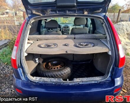 Синий ВАЗ Kalina, объемом двигателя 1.6 л и пробегом 200 тыс. км за 1300 $, фото 5 на Automoto.ua