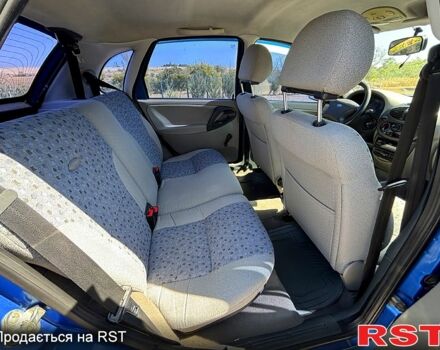 Синий ВАЗ Kalina, объемом двигателя 1.4 л и пробегом 170 тыс. км за 2990 $, фото 6 на Automoto.ua