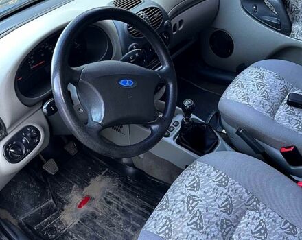 Синий ВАЗ Kalina, объемом двигателя 1.6 л и пробегом 143 тыс. км за 2200 $, фото 5 на Automoto.ua