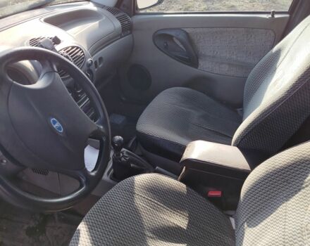 Синій ВАЗ Калина, об'ємом двигуна 1.6 л та пробігом 149 тис. км за 2000 $, фото 5 на Automoto.ua