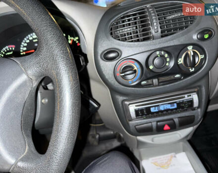 Синий ВАЗ Калина, объемом двигателя 1.5 л и пробегом 62 тыс. км за 2000 $, фото 14 на Automoto.ua