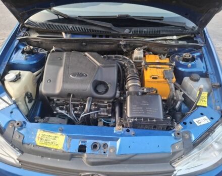 Синий ВАЗ Калина, объемом двигателя 1.6 л и пробегом 113 тыс. км за 2400 $, фото 5 на Automoto.ua