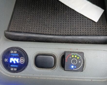 Синий ВАЗ Калина, объемом двигателя 1.6 л и пробегом 216 тыс. км за 1700 $, фото 6 на Automoto.ua