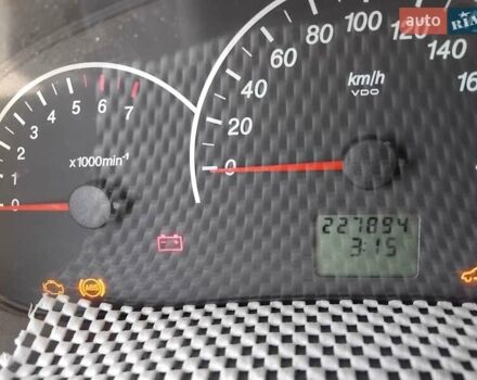 Синій ВАЗ Калина, об'ємом двигуна 1.6 л та пробігом 227 тис. км за 2000 $, фото 2 на Automoto.ua