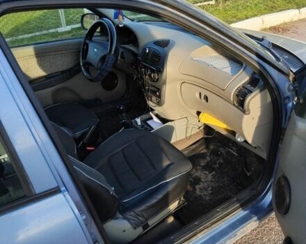 Синій ВАЗ Калина, об'ємом двигуна 1.6 л та пробігом 227 тис. км за 2000 $, фото 5 на Automoto.ua