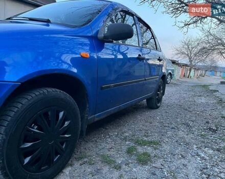 Синий ВАЗ Калина, объемом двигателя 1.6 л и пробегом 320 тыс. км за 2400 $, фото 2 на Automoto.ua