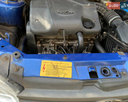 Синий ВАЗ Калина, объемом двигателя 1.6 л и пробегом 135 тыс. км за 2400 $, фото 43 на Automoto.ua