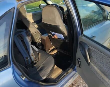 Синій ВАЗ Калина, об'ємом двигуна 1.6 л та пробігом 227 тис. км за 2000 $, фото 5 на Automoto.ua