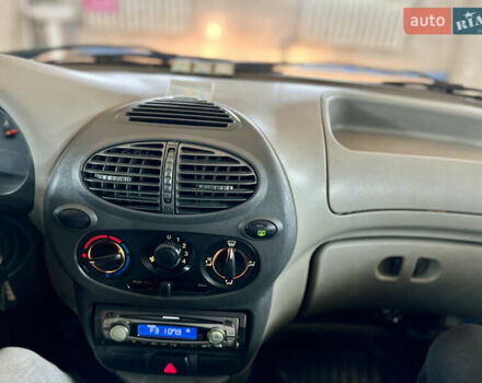 Синій ВАЗ Калина, об'ємом двигуна 1.6 л та пробігом 183 тис. км за 1699 $, фото 16 на Automoto.ua