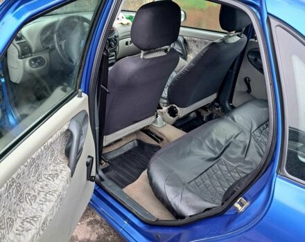 Синий ВАЗ Калина, объемом двигателя 1.6 л и пробегом 272 тыс. км за 2800 $, фото 5 на Automoto.ua