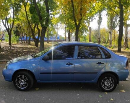 Синий ВАЗ Калина, объемом двигателя 1.6 л и пробегом 240 тыс. км за 2000 $, фото 6 на Automoto.ua