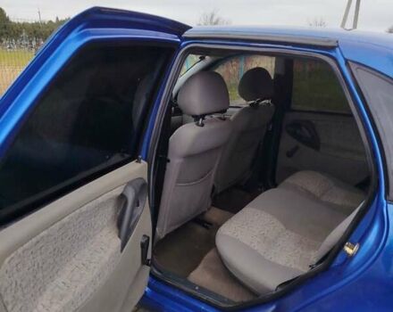Синий ВАЗ Калина, объемом двигателя 1.6 л и пробегом 153 тыс. км за 1600 $, фото 6 на Automoto.ua