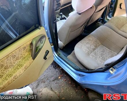 Синий ВАЗ Kalina, объемом двигателя 1.6 л и пробегом 240 тыс. км за 800 $, фото 4 на Automoto.ua