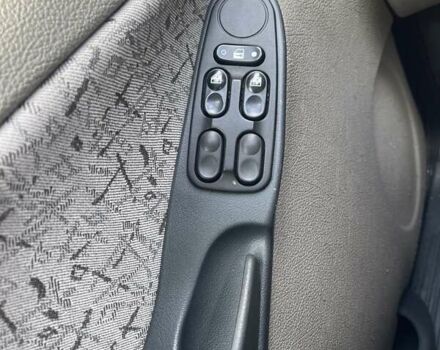 Синий ВАЗ Калина, объемом двигателя 1.6 л и пробегом 138 тыс. км за 2000 $, фото 11 на Automoto.ua