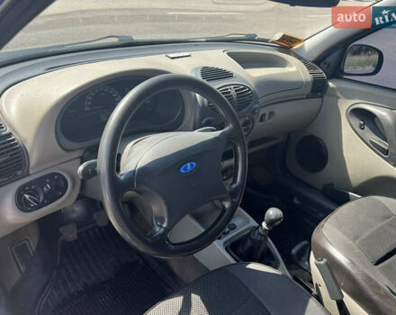 Синій ВАЗ Калина, об'ємом двигуна 1.6 л та пробігом 170 тис. км за 2200 $, фото 7 на Automoto.ua