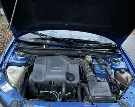 Синий ВАЗ Калина, объемом двигателя 1.6 л и пробегом 200 тыс. км за 1750 $, фото 5 на Automoto.ua