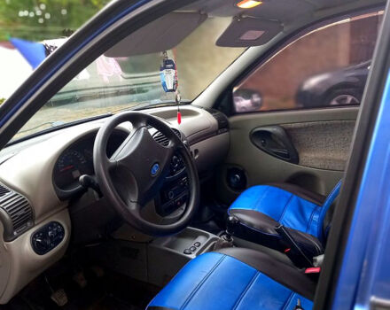 Синий ВАЗ Kalina, объемом двигателя 1.6 л и пробегом 100 тыс. км за 2500 $, фото 2 на Automoto.ua