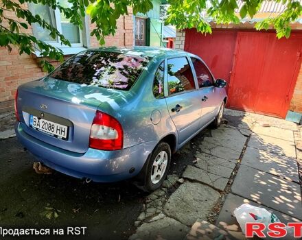 Синий ВАЗ Kalina, объемом двигателя 1.6 л и пробегом 240 тыс. км за 800 $, фото 2 на Automoto.ua