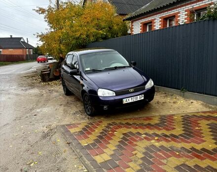 Синий ВАЗ Kalina, объемом двигателя 1.6 л и пробегом 77 тыс. км за 1800 $, фото 2 на Automoto.ua