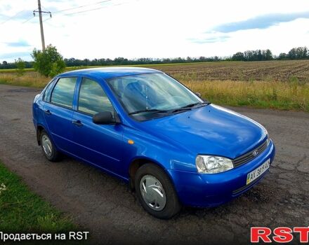 Синий ВАЗ Kalina, объемом двигателя 1.6 л и пробегом 95 тыс. км за 2000 $, фото 2 на Automoto.ua