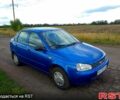 Синий ВАЗ Kalina, объемом двигателя 1.6 л и пробегом 95 тыс. км за 2000 $, фото 2 на Automoto.ua