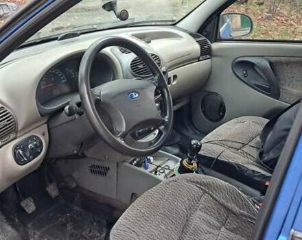 Синий ВАЗ Калина, объемом двигателя 1.6 л и пробегом 253 тыс. км за 1500 $, фото 2 на Automoto.ua