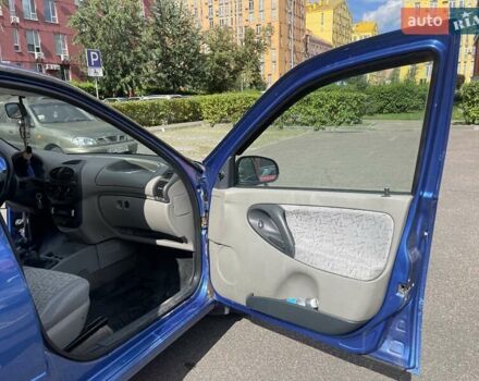 Синий ВАЗ Калина, объемом двигателя 1.6 л и пробегом 138 тыс. км за 2000 $, фото 17 на Automoto.ua
