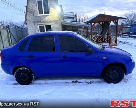 Синий ВАЗ Kalina, объемом двигателя 1.6 л и пробегом 200 тыс. км за 999 $, фото 6 на Automoto.ua