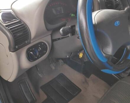 Синий ВАЗ Калина, объемом двигателя 1.6 л и пробегом 165 тыс. км за 2000 $, фото 15 на Automoto.ua