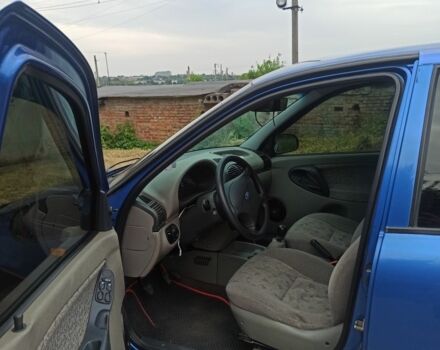 Синий ВАЗ Калина, объемом двигателя 1.6 л и пробегом 2 тыс. км за 2100 $, фото 4 на Automoto.ua