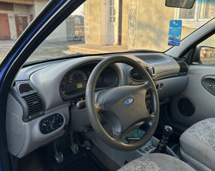 Синий ВАЗ Калина, объемом двигателя 1.6 л и пробегом 400 тыс. км за 1200 $, фото 9 на Automoto.ua