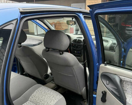 Синий ВАЗ Калина, объемом двигателя 1.6 л и пробегом 113 тыс. км за 2750 $, фото 8 на Automoto.ua