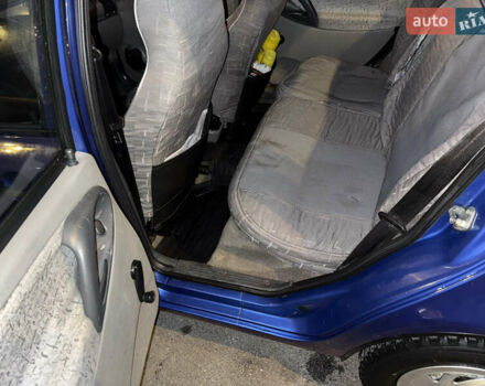 Синий ВАЗ Калина, объемом двигателя 1.5 л и пробегом 62 тыс. км за 2000 $, фото 9 на Automoto.ua