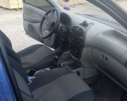 Синий ВАЗ Калина, объемом двигателя 1.6 л и пробегом 172 тыс. км за 2200 $, фото 1 на Automoto.ua