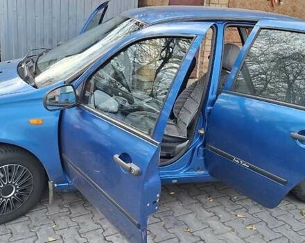 Синий ВАЗ Калина, объемом двигателя 1.6 л и пробегом 157 тыс. км за 3300 $, фото 1 на Automoto.ua