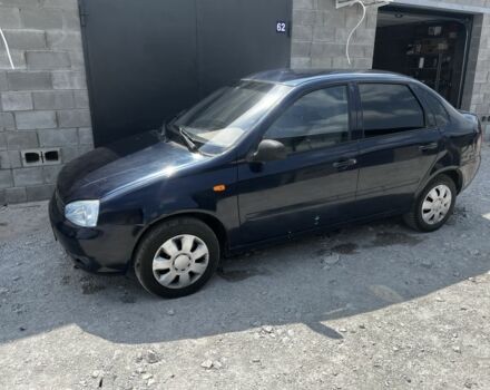 Синий ВАЗ Калина, объемом двигателя 1.6 л и пробегом 102 тыс. км за 1800 $, фото 2 на Automoto.ua