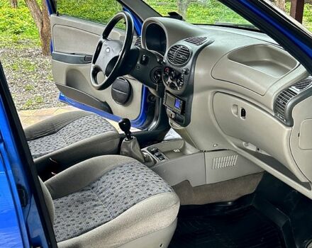 Синий ВАЗ Kalina, объемом двигателя 16 л и пробегом 83 тыс. км за 2600 $, фото 7 на Automoto.ua