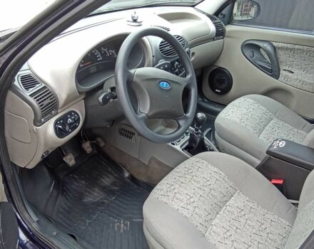Синий ВАЗ Калина, объемом двигателя 1.6 л и пробегом 160 тыс. км за 1900 $, фото 7 на Automoto.ua