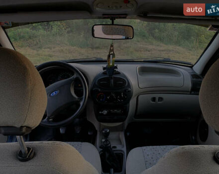 Синий ВАЗ Калина, объемом двигателя 1.6 л и пробегом 127 тыс. км за 2450 $, фото 13 на Automoto.ua