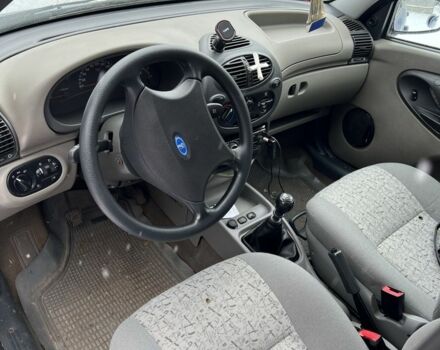 Синій ВАЗ Калина, об'ємом двигуна 1.6 л та пробігом 120 тис. км за 2100 $, фото 2 на Automoto.ua