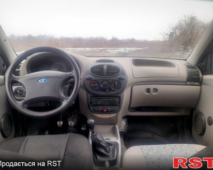 Синий ВАЗ Kalina, объемом двигателя 16 л и пробегом 257 тыс. км за 1600 $, фото 9 на Automoto.ua
