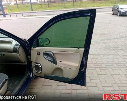 Синий ВАЗ Kalina, объемом двигателя 1.6 л и пробегом 150 тыс. км за 1850 $, фото 6 на Automoto.ua