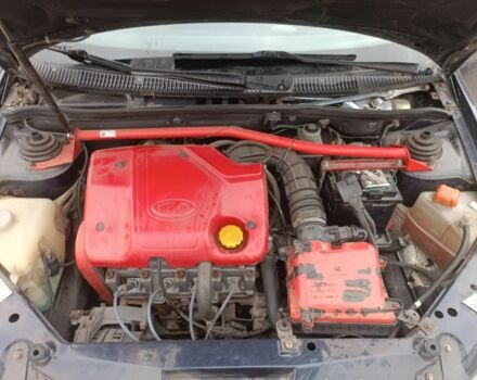 Синий ВАЗ Калина, объемом двигателя 1.5 л и пробегом 1000 тыс. км за 800 $, фото 1 на Automoto.ua